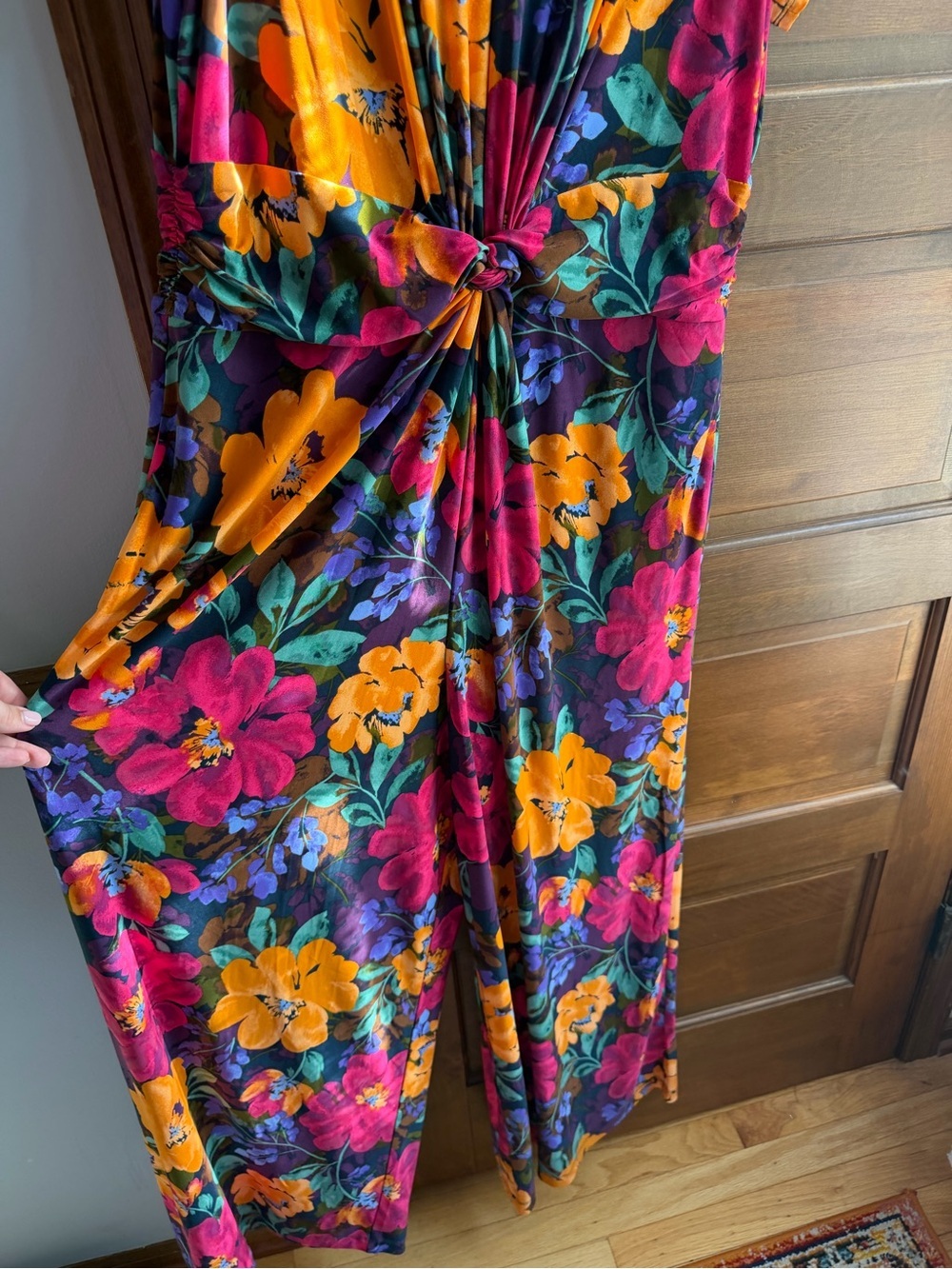 Vince Camuto Women's Twist-Front Cap-Sleeve Jumpsuit - Picture 3 of 6
